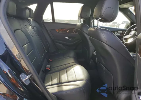 2020 Mercedes-Benz Glc 300 from USA, damaged, VIN WDC0G8DB5LF715227